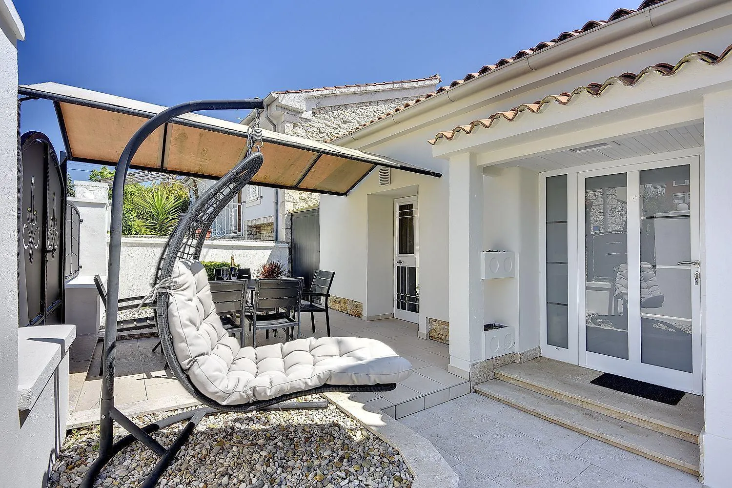 Apartment 200 Meter Zum Strand Mit Salzwasserpool, Grill, Sonnenterrasse Pula Croatia